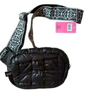 Simply Southern Black Puff Belt Bag NWT